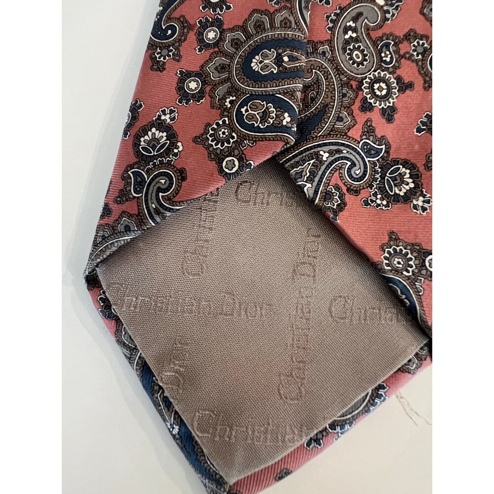 Christian Dior Men's Silk Neck Tie Made in Italy Pink & Blue Paisley Print JL - Picture 4 of 8